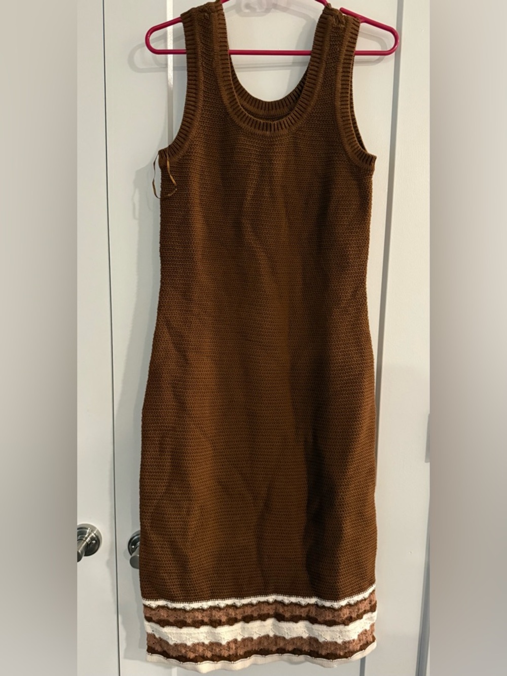 Sleeveless Brown Knit Midi Dress with Ivory Trim